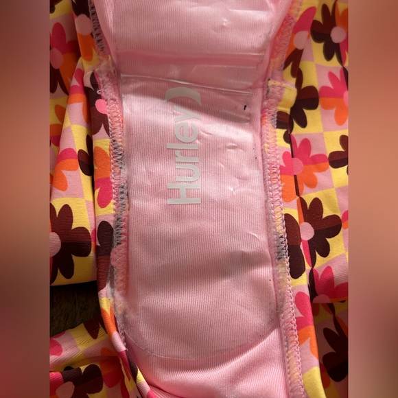 Hurley Retro Floral Daisy Triangle Bikini Set NWT Medium - Picture 8 of 10